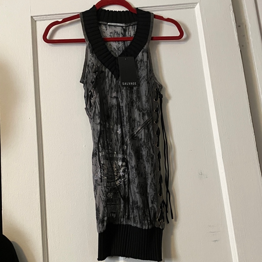 Salvage Gray & Black Sleeveless Lace-Up Knit Tank